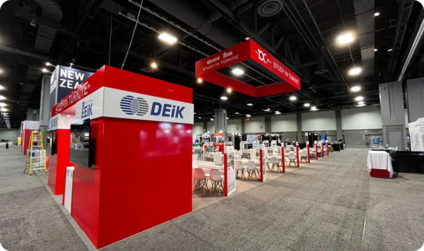 Suprano Exhibits DEIK